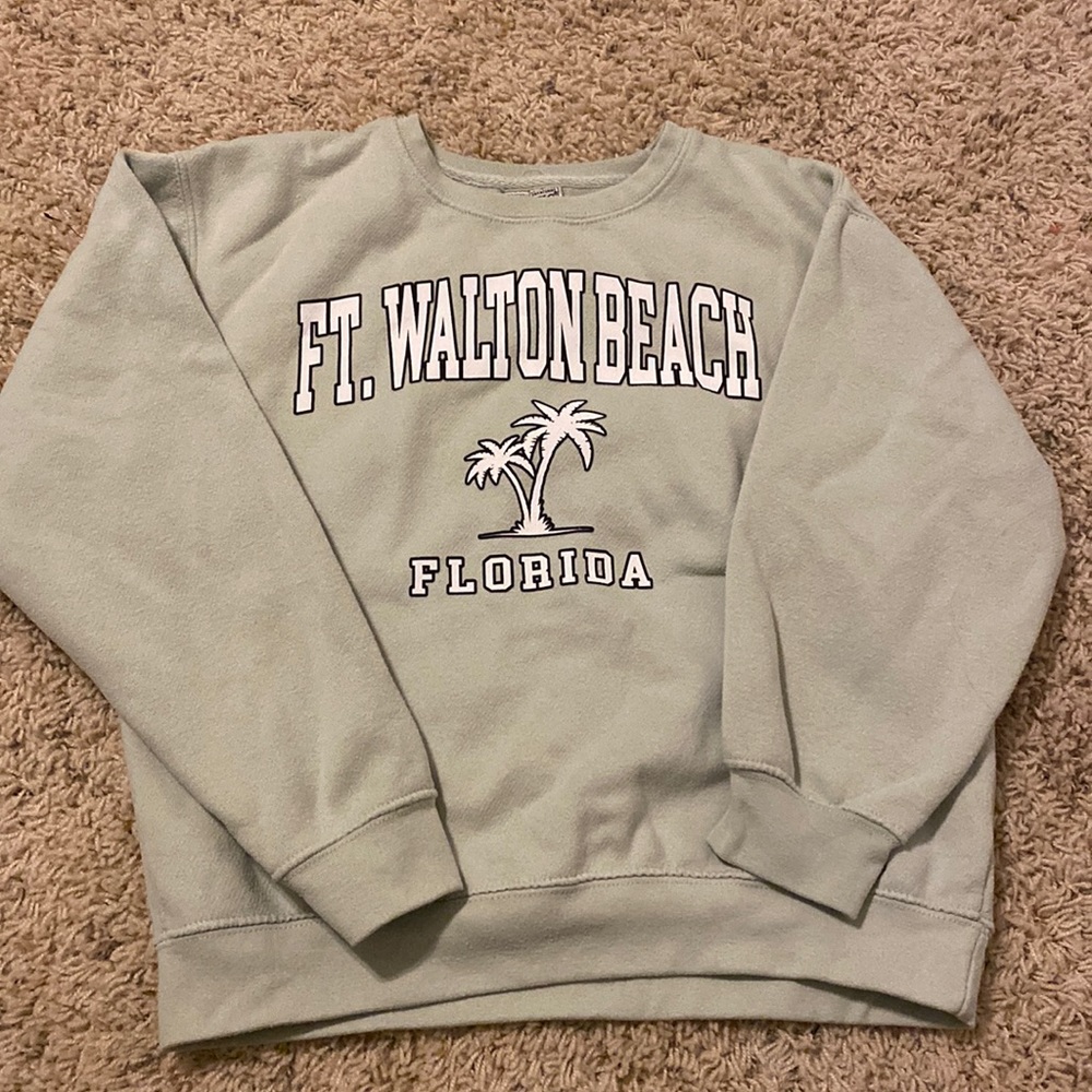 fort walton beach crew neck